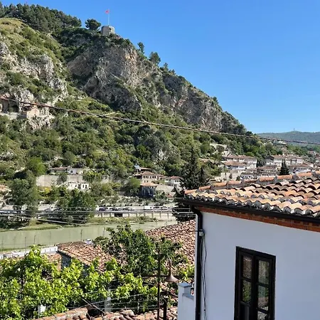 Ana Hostel Berat